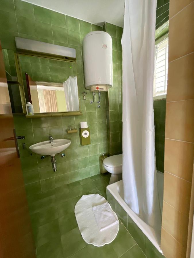 Apartmani Zorica Rab Town Esterno foto